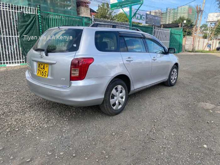 2009 TOYOTA FIELDER