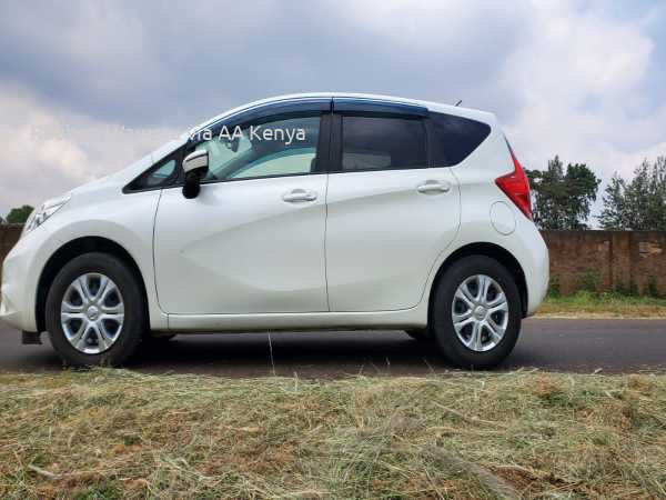 2015 NISSAN NOTE