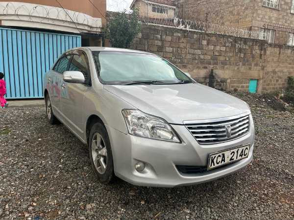 2010 TOYOTA PREMIO