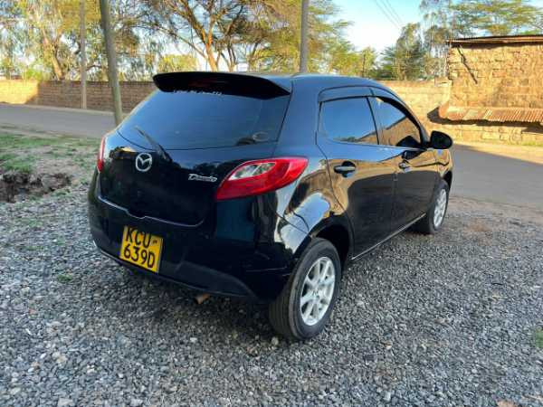 2011 MAZDA DEMIO