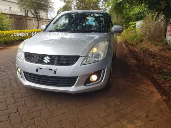 2015 SUZUKI SWIFT