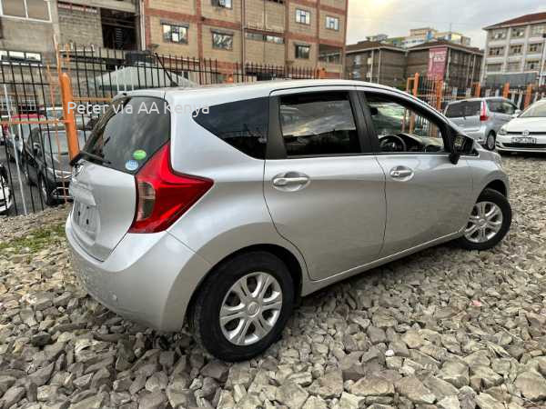 2016 NISSAN NOTE