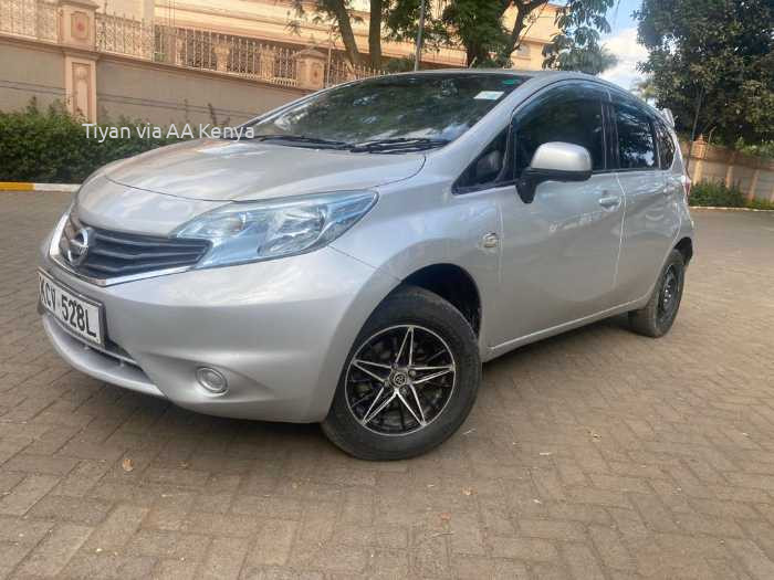 2012 NISSAN NOTE