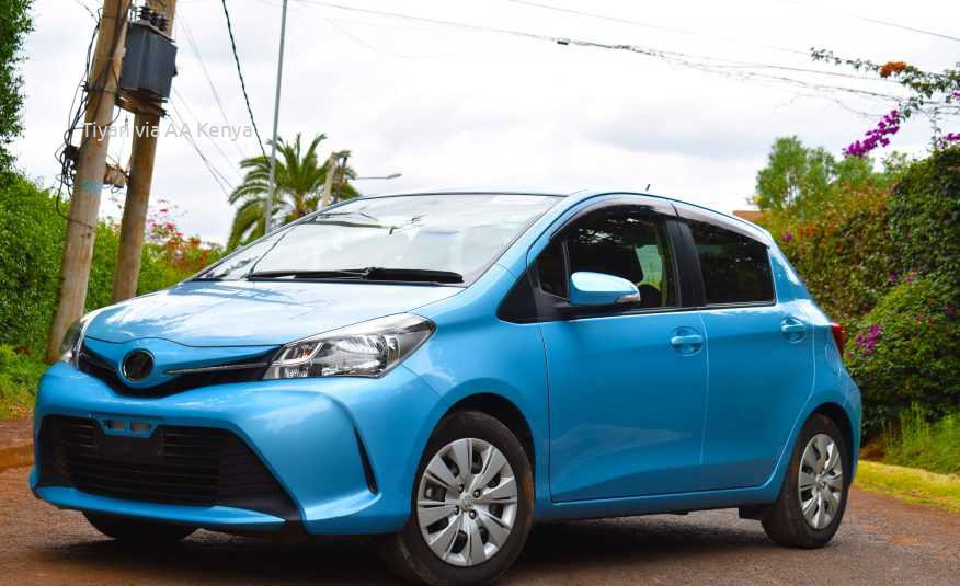 2015 TOYOTA VITZ