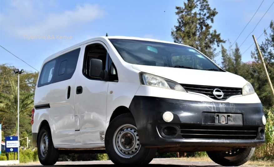 2010 NISSAN VANETTE