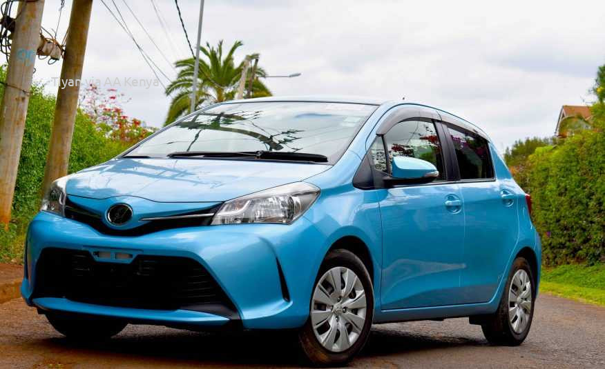 2015 TOYOTA VITZ