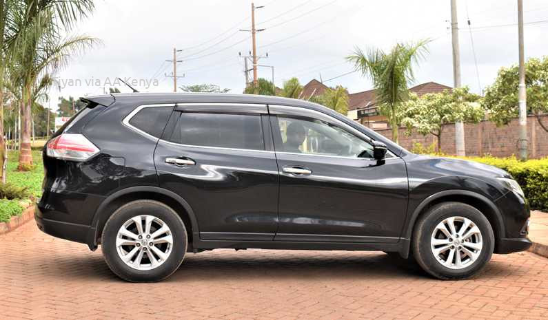 2014 NISSAN X-TRAIL