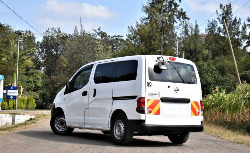 2010 NISSAN VANETTE