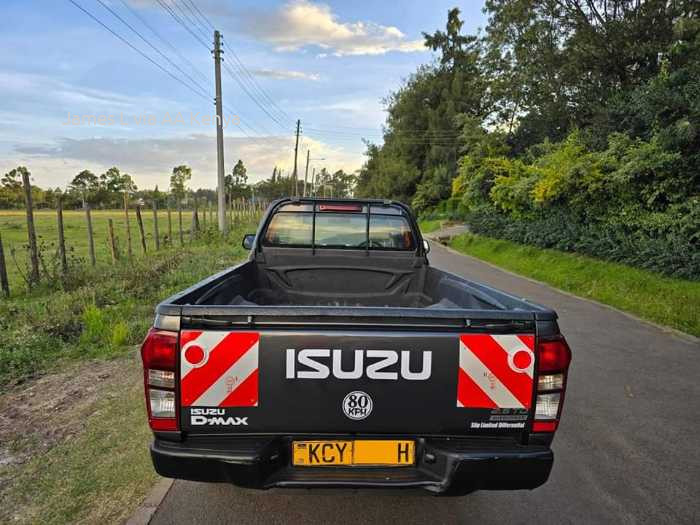 2019 ISUZU D-MAX