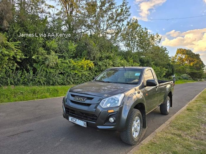 2019 ISUZU D-MAX