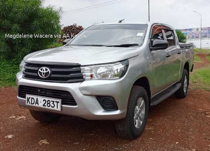 2016 TOYOTA HILUX