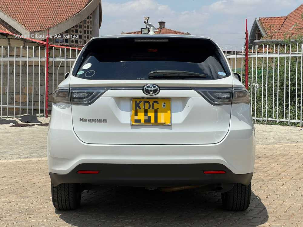 2014 TOYOTA HARRIER