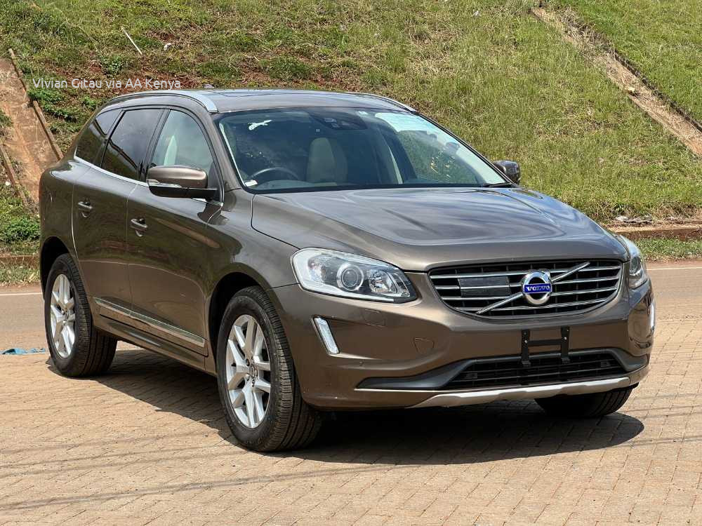 2016 VOLVO XC60