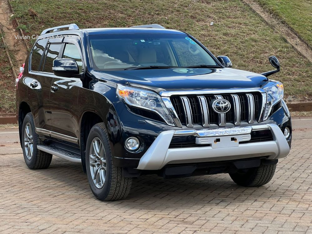 2016 TOYOTA LANDCRUISER