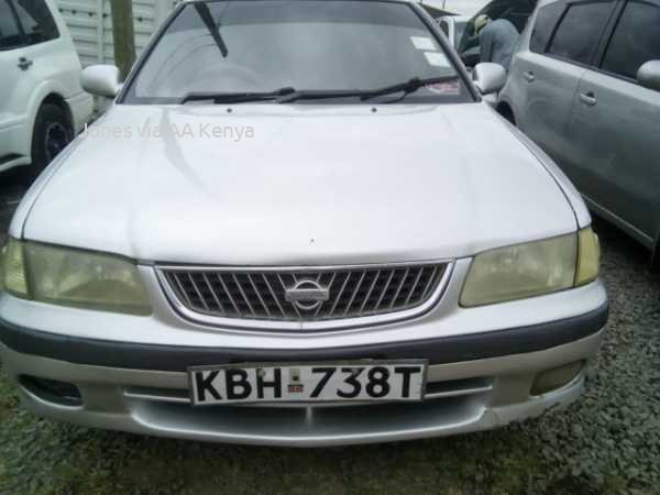 2002 NISSAN SUNNY