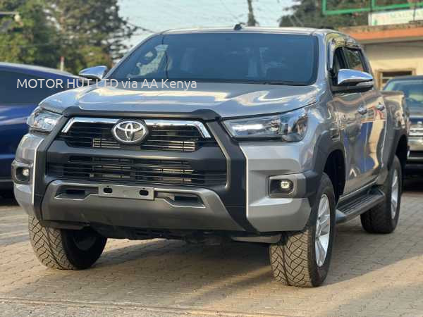 2016 TOYOTA HILUX