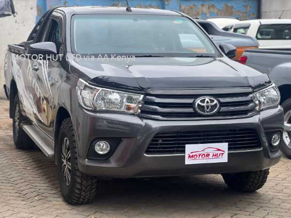 2016 TOYOTA HILUX