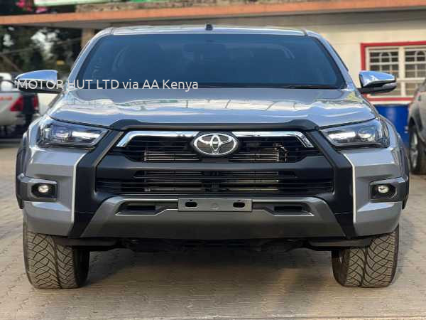 2016 TOYOTA HILUX