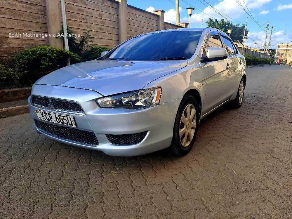 2011 MITSUBISHI GALANT