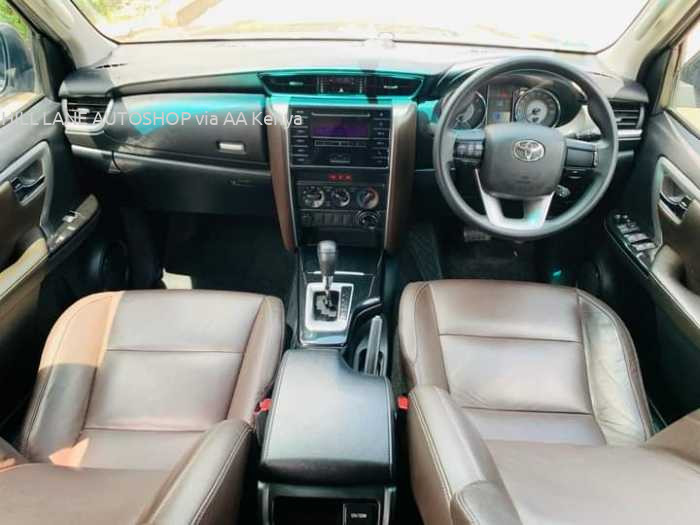 2018 TOYOTA FORTUNER