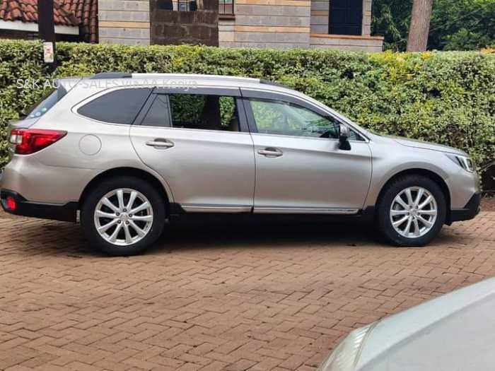 2016 SUBARU OUTBACK