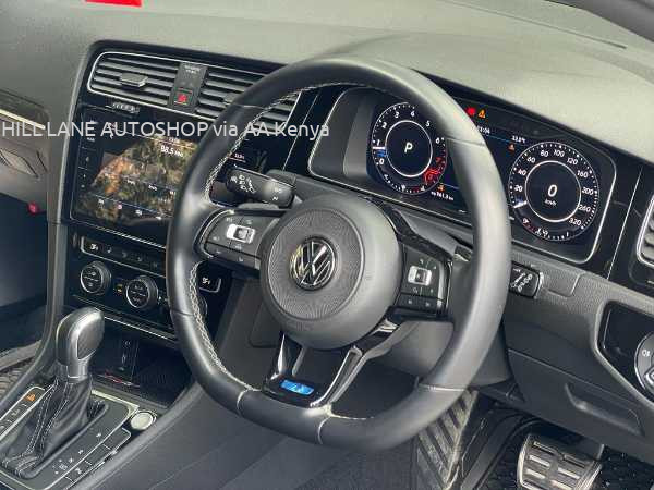 2019 VOLKSWAGEN GOLF