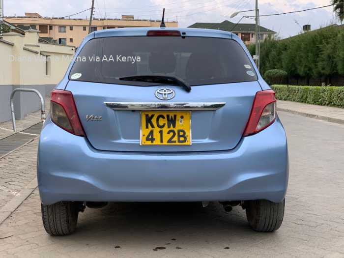 2013 TOYOTA VITZ