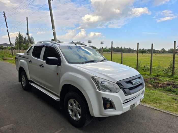 2021 ISUZU D-MAX