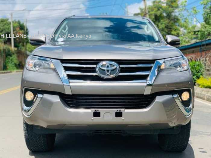 2018 TOYOTA FORTUNER