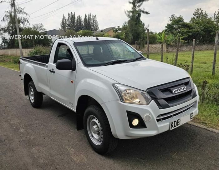 2021 ISUZU D-MAX