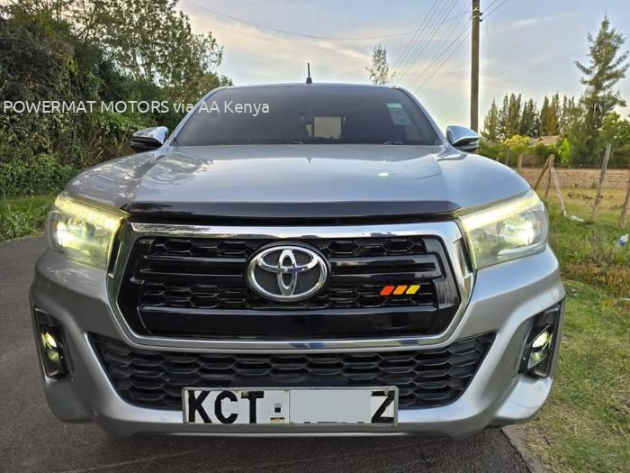 2018 TOYOTA HILUX