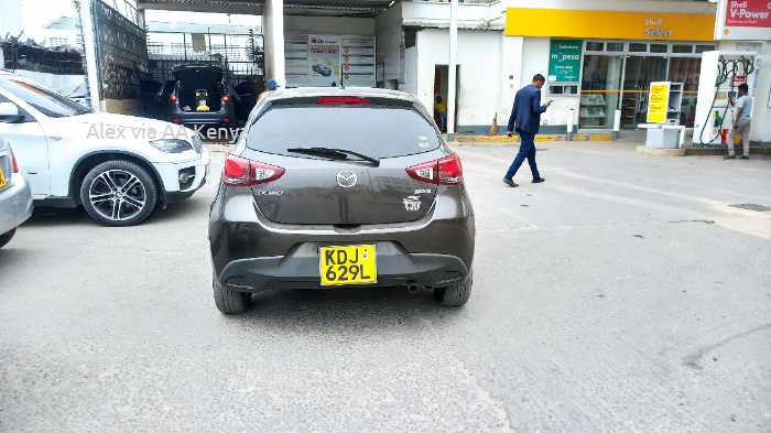 2015 MAZDA DEMIO