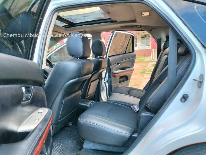 2005 TOYOTA HARRIER