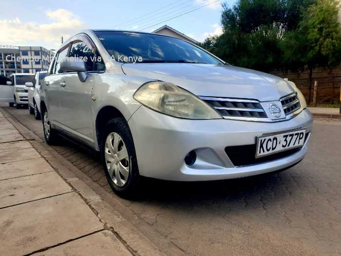 2006 TOYOTA VITZ