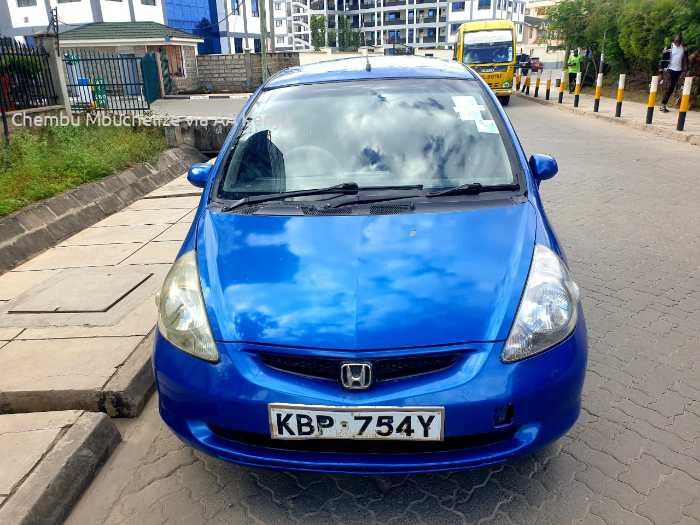 2005 HONDA FIT