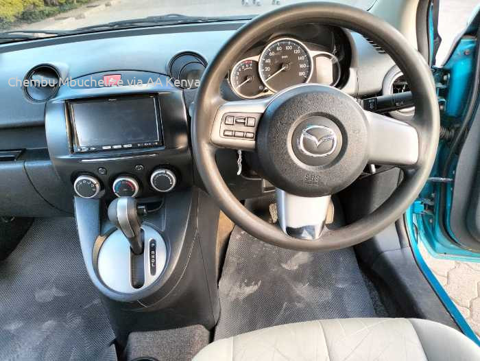 2012 MAZDA DEMIO