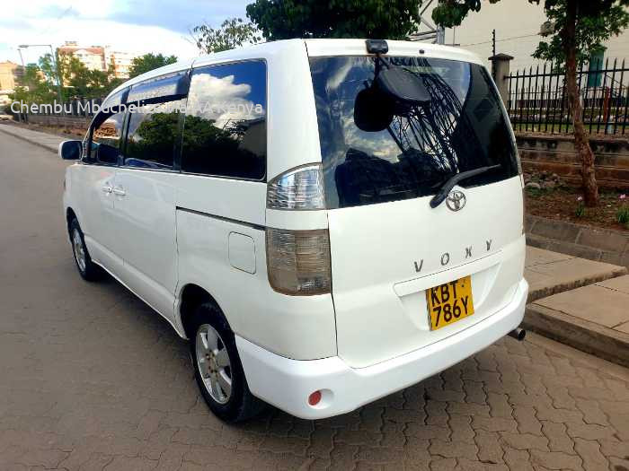 2006 TOYOTA VITZ