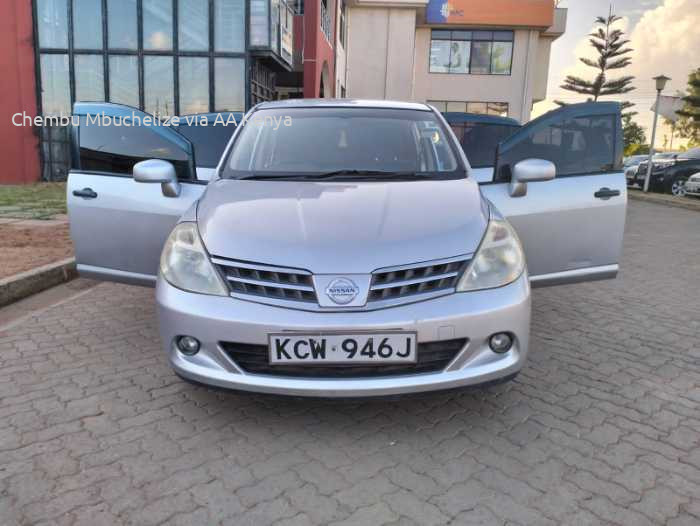 2012 NISSAN TIIDA