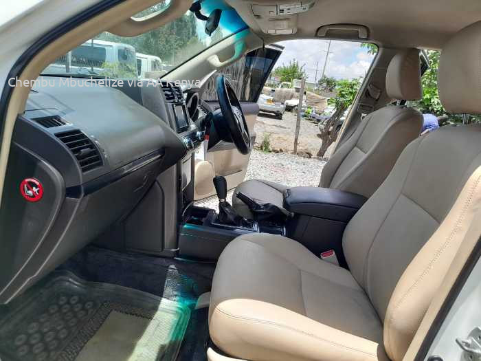 2013 TOYOTA LANDCRUISER