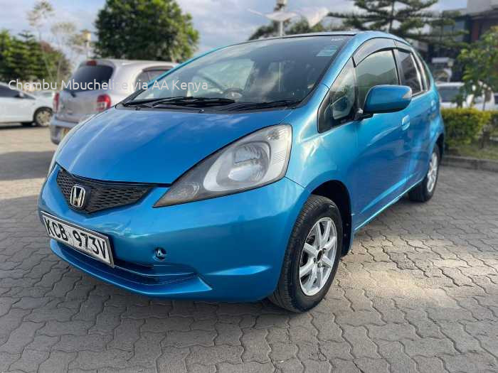 2006 HONDA FIT