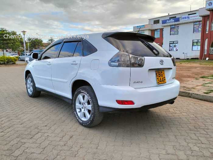 2005 TOYOTA HARRIER