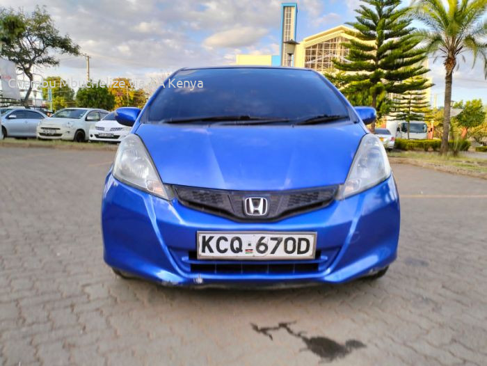 2011 HONDA FIT