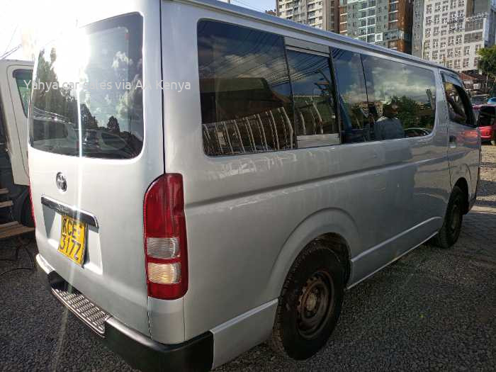 2008 TOYOTA HIACE