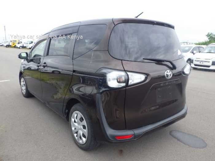 2016 TOYOTA SIENTA