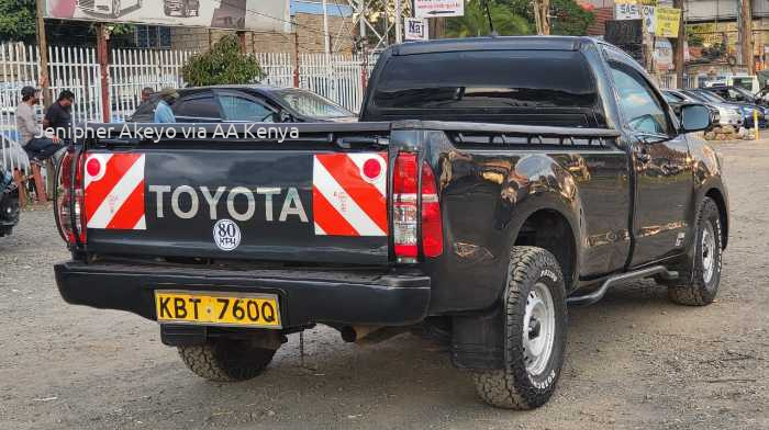 2012 TOYOTA HILUX