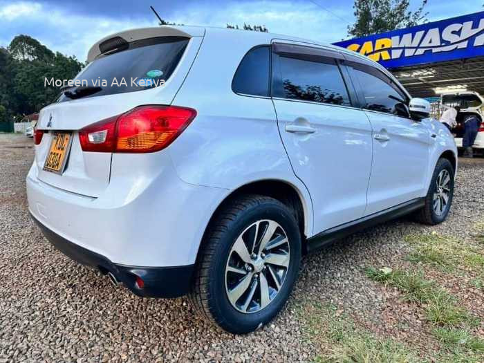 2015 MITSUBISHI RVR