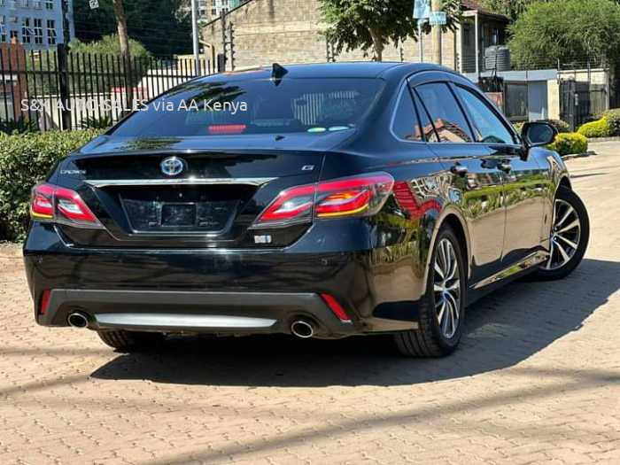 2018 TOYOTA CROWN