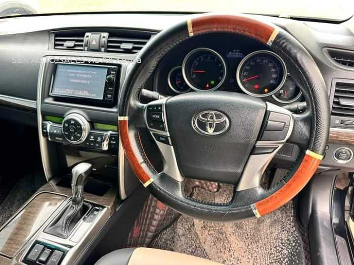 2015 TOYOTA MARK X