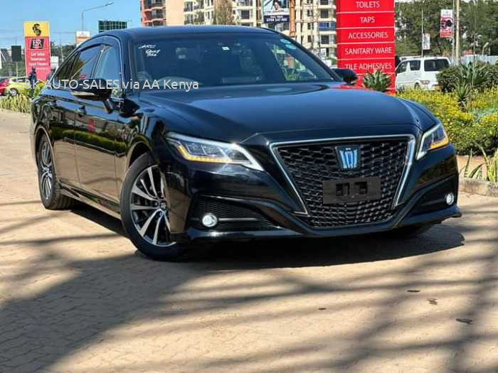 2018 TOYOTA CROWN