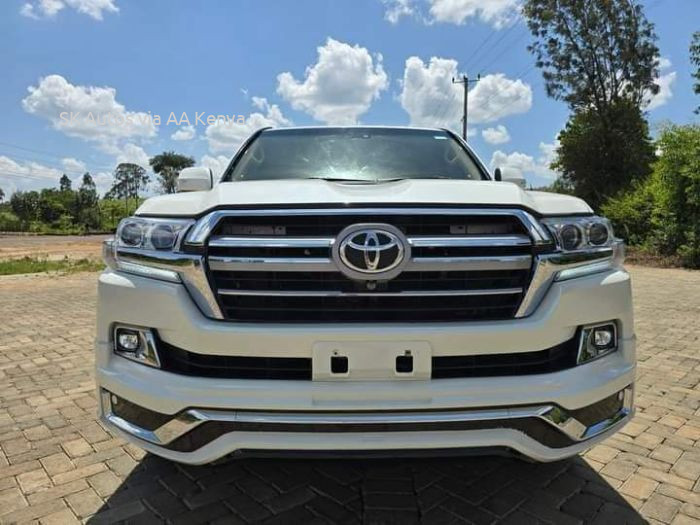 2014 TOYOTA LANDCRUISER